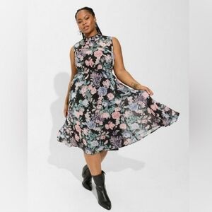 Torrid, 0x, Midi Mock Neck Floral Maxi Dress